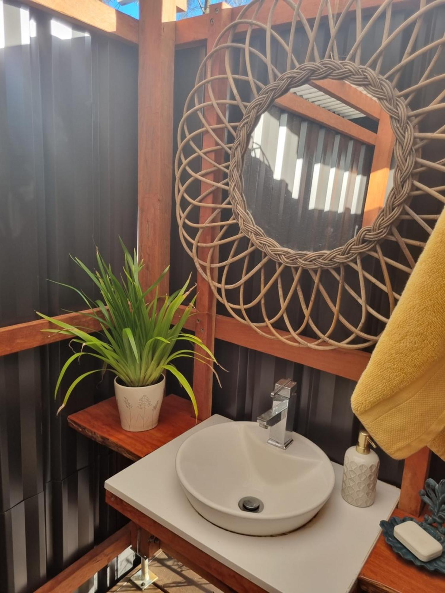 Birdsong Retreat - On Lamb Island Bed & Breakfast Karragarra Island Exterior photo